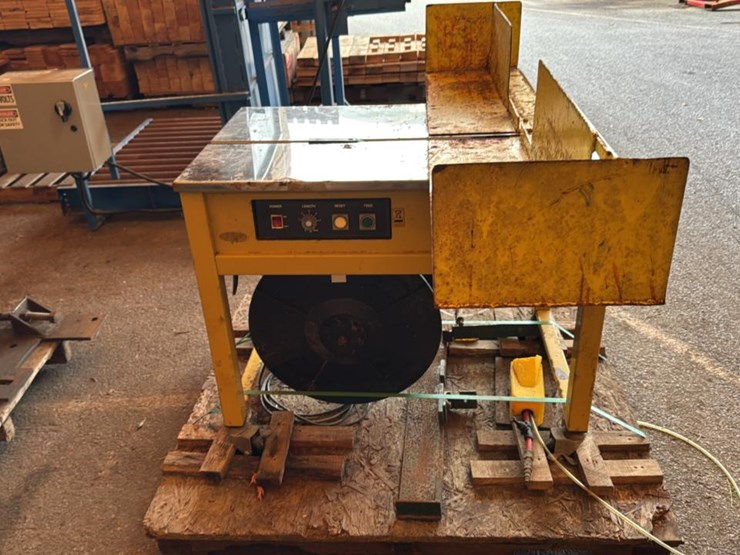 #223-•-strapping-machine-image-4