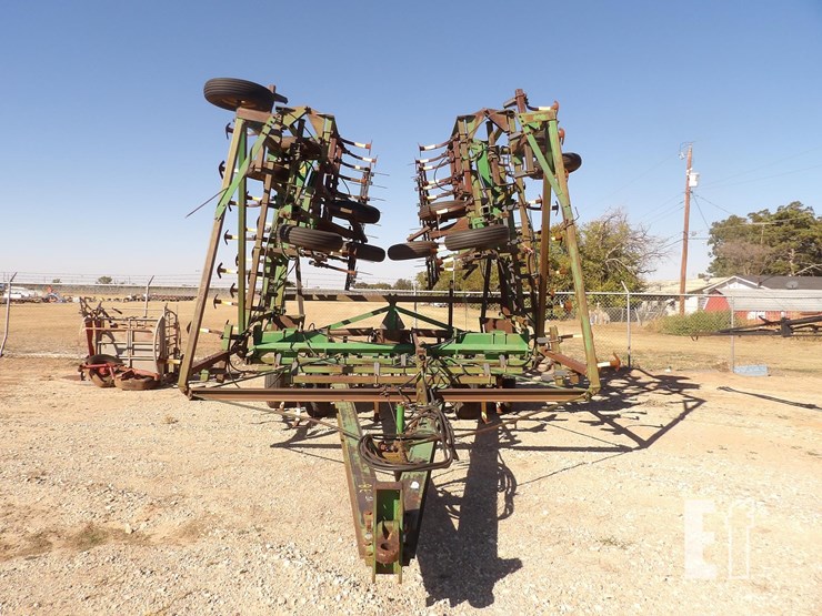 john-deere-1060-image-7