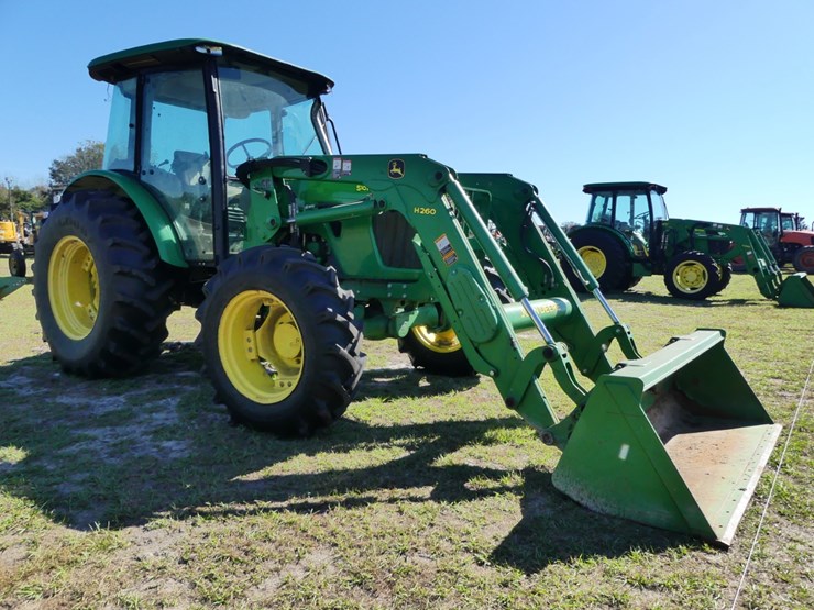 2013-john-deere-5101e-image-2
