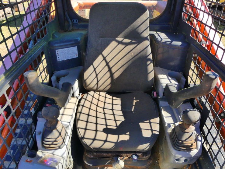 2019-kubota-svl75-2-image-14