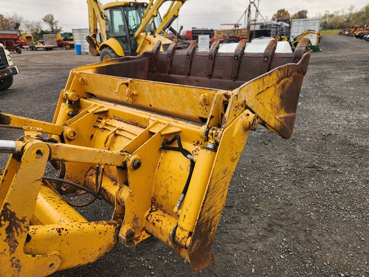 john-deere-450-image-9