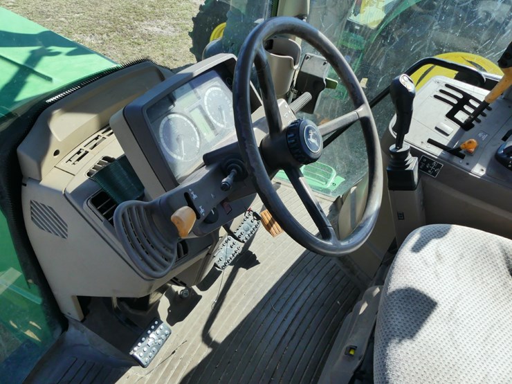 2016-john-deere-6110m-image-14