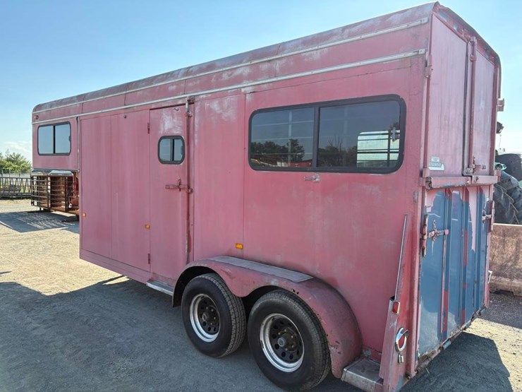 sundowner-gooseneck-2-in1-horse-trailer-w/no-title-image-9