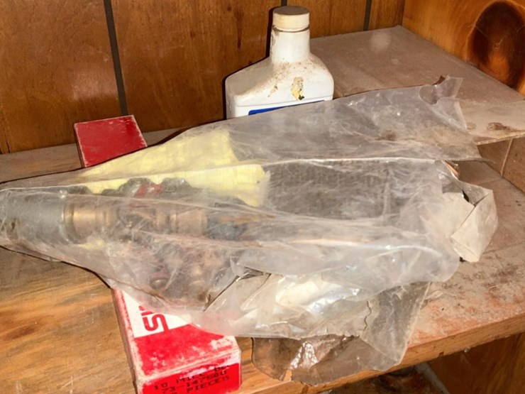 #752-•-bushings,-sprockets-and-miscellaneous-parts-image-10