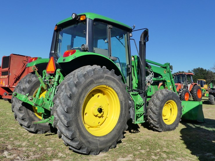 john-deere-6105m-image-4