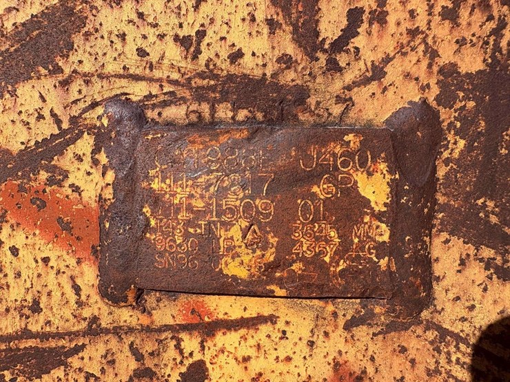 988b-spade-nose-loader-bucket-image-8