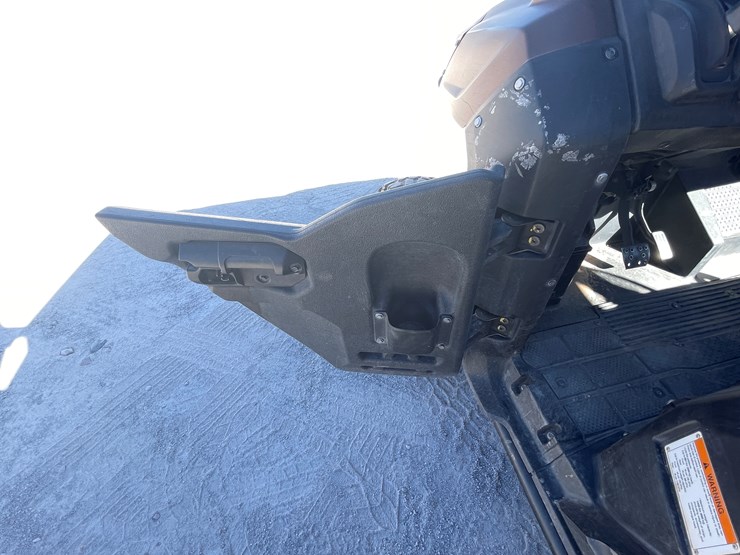 2021-honda-pioneer-700-image-45