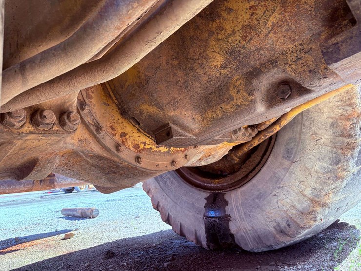 1981-caterpillar-773b-image-42