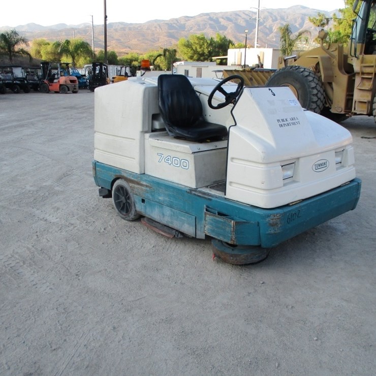 TENNANT 7400