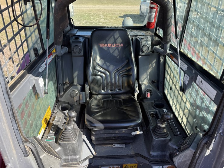 takeuchi-tl12r2-image-10