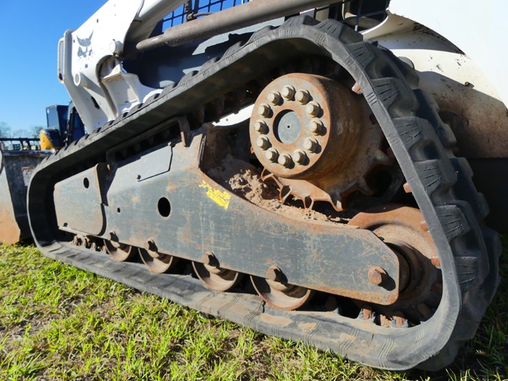 2014-bobcat-t550-image-5