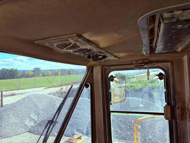 1984-caterpillar-988b-image-53