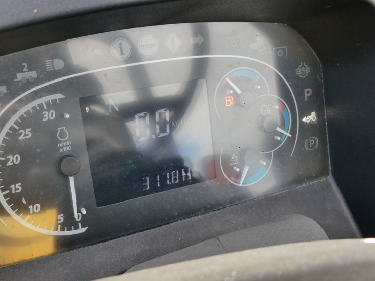 2015-john-deere-5085e-image-14