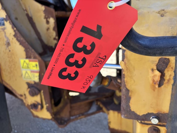 caterpillar-950k-image-54