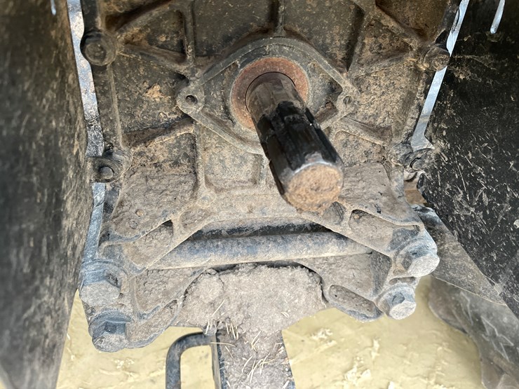 john-deere-3032e-image-30