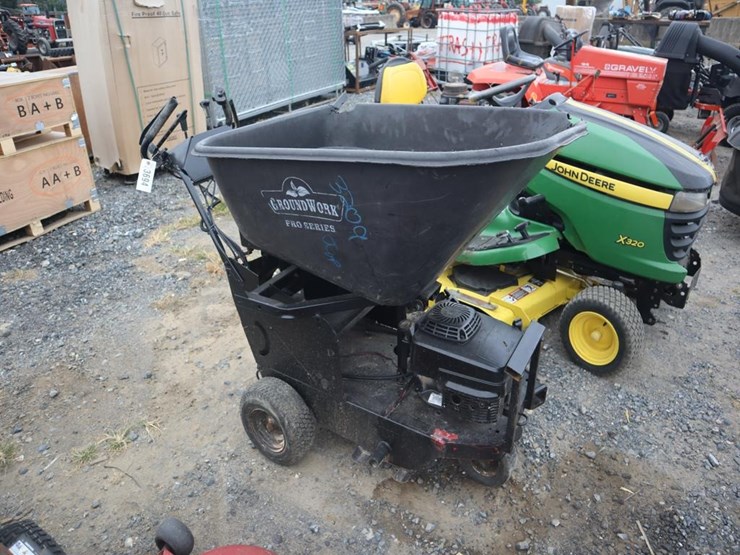 toro-power-wheel-barrow-image-2