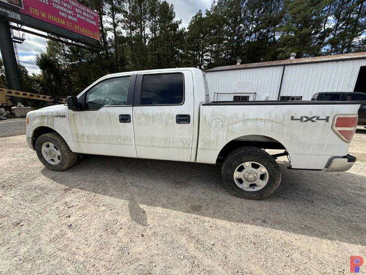 2013-ford-f150-xlt-image-8