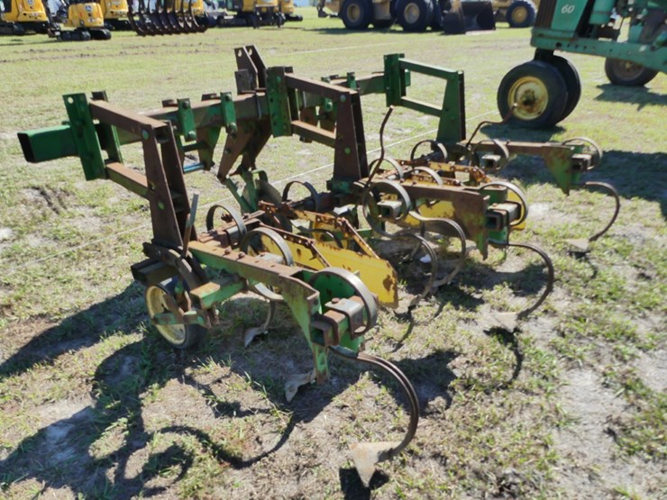 john-deere-2-image-3