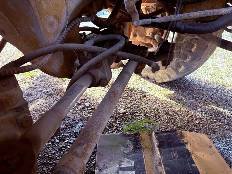 1985-caterpillar-773b-image-17