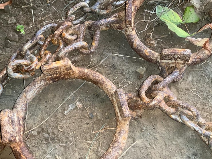 #302-•-skidder-bearclaw-tire-chains-image-5