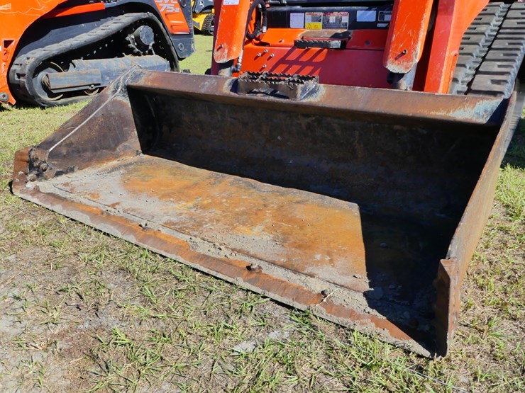 2019-kubota-svl75-2-image-13