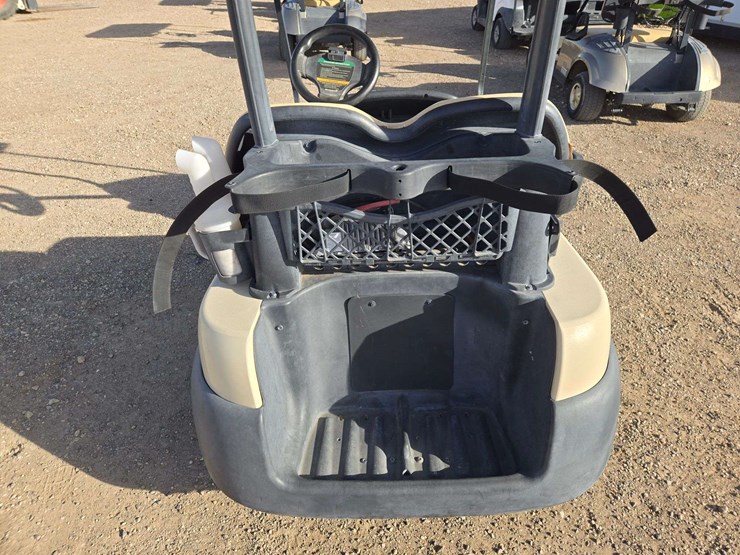 2017-club-car-precedent-golf-cart-image-9