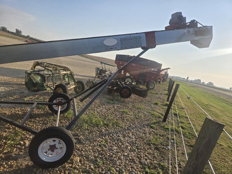 #5843-•-10-x-27-belt-conveyor-auger-image-8