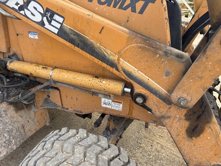 2007-case-570m-xt-image-16