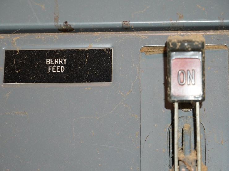 #146-•-unitrol-motor-control-center-image-10