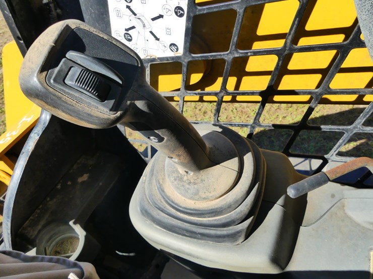 2018-caterpillar-259d-image-13