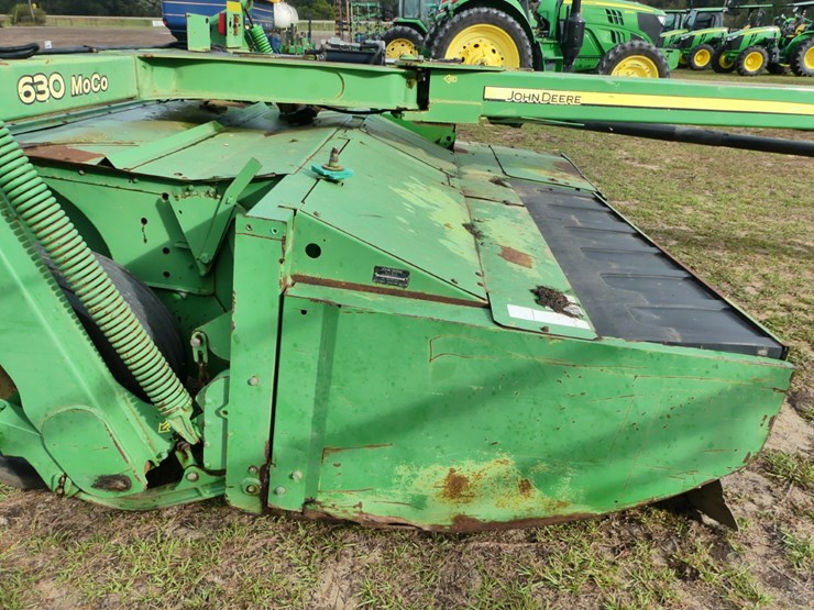 2009-john-deere-630-image-5