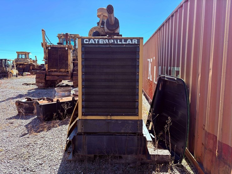 caterpillar-150-kw-image-6