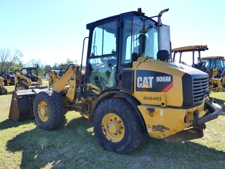 2018-caterpillar-906m-image-4