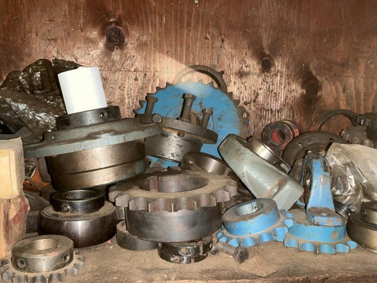 #763-•-bearings,-sprckets,-and-assorted-parts-image-14