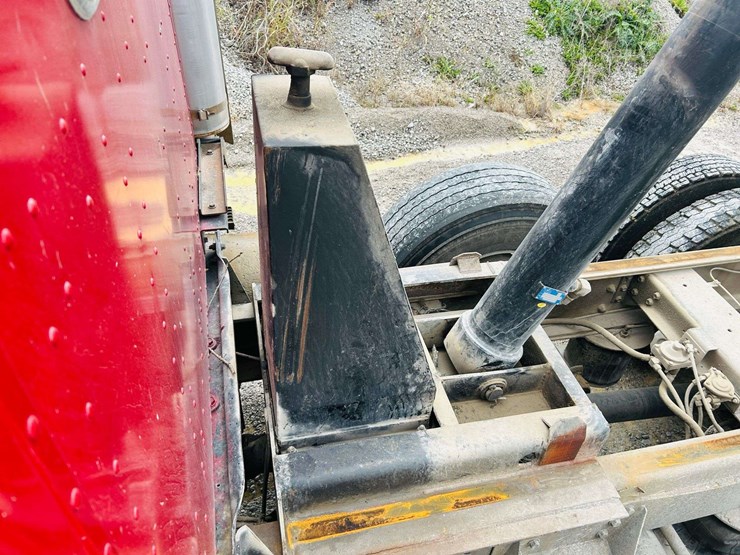 1997-international-paystar-5000-image-125