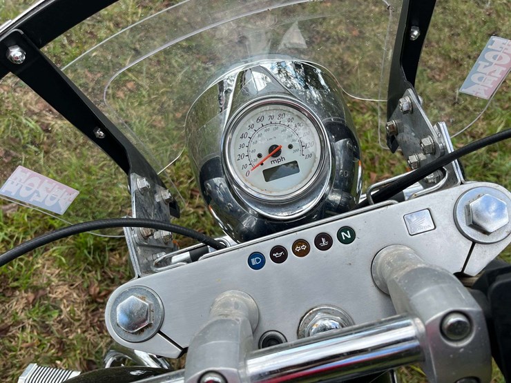 1998-honda-vt1100c3-shadow-aero-motorcycle-image-14