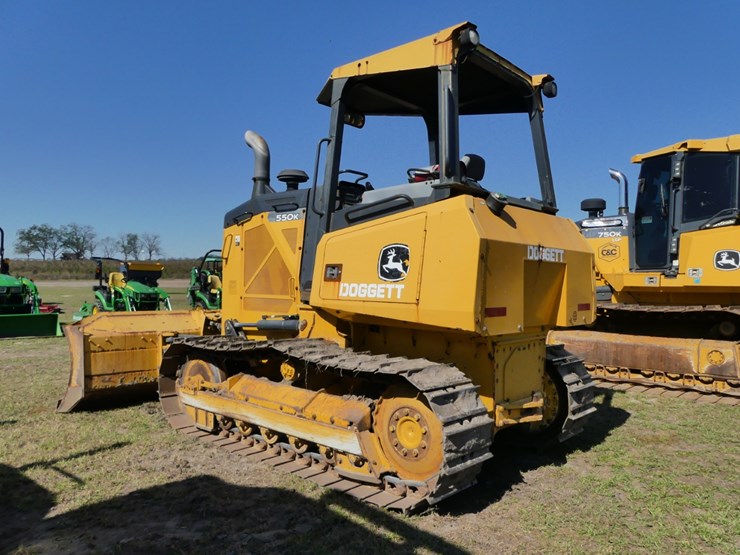 2019-deere-550k-image-4