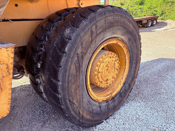 1995-caterpillar-769c-image-6