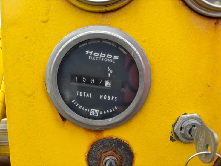 vm-sun-6105t-6-cylinder-diesel-engine-image-6