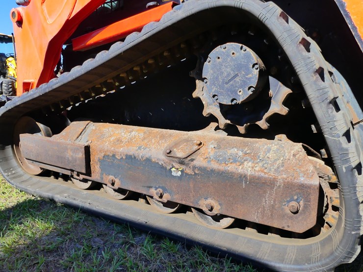 2019-kubota-svl75-2-image-6