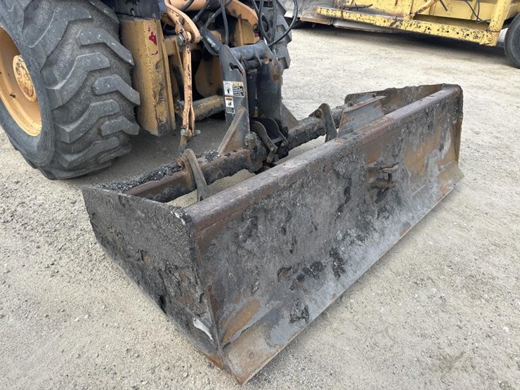 case-570l-xt-image-23