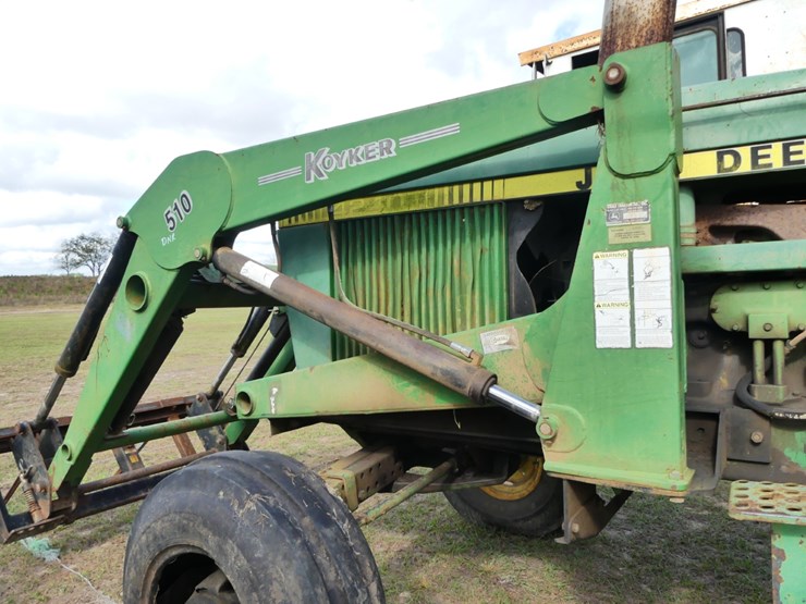john-deere-4240-image-8
