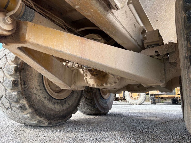 2006-caterpillar-740-image-20