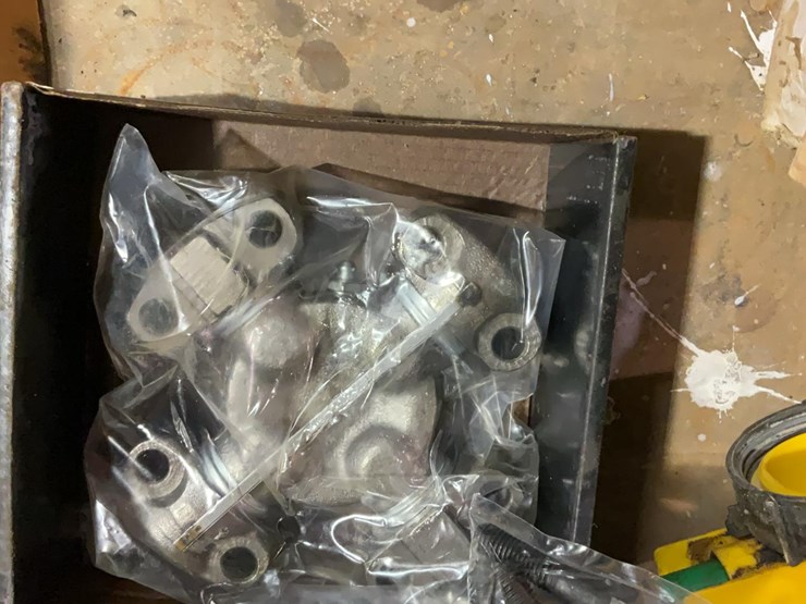 #775-•-floor-jack-and-miscellaneous-parts-image-10