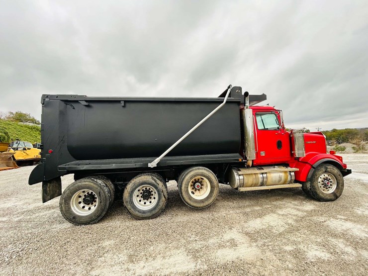 1999-western-star-4964fx-image-3