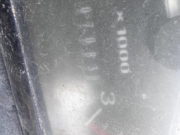 2007-case-570m-xt-image-36