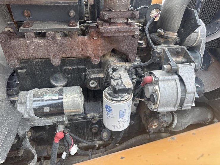 2008-case-570l-xt-image-48