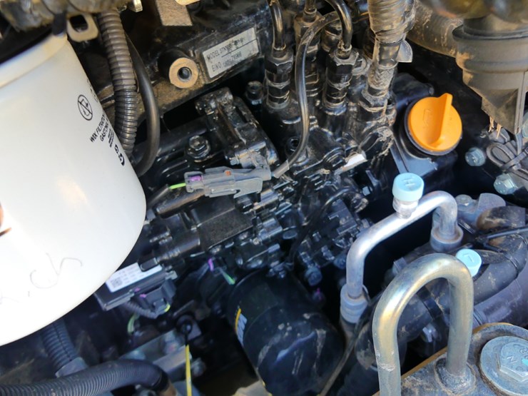 2022-deere-35g-image-8