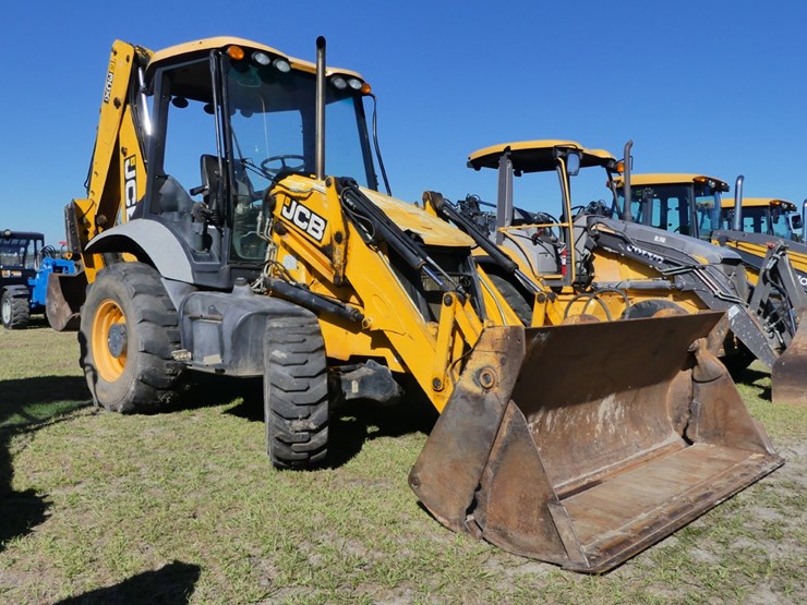 jcb-3cx-image-1