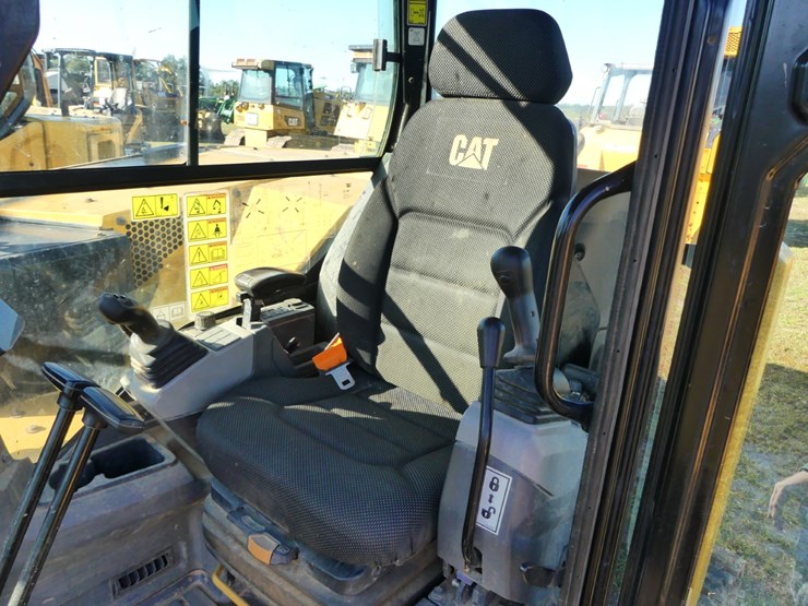 caterpillar-308cr-image-16